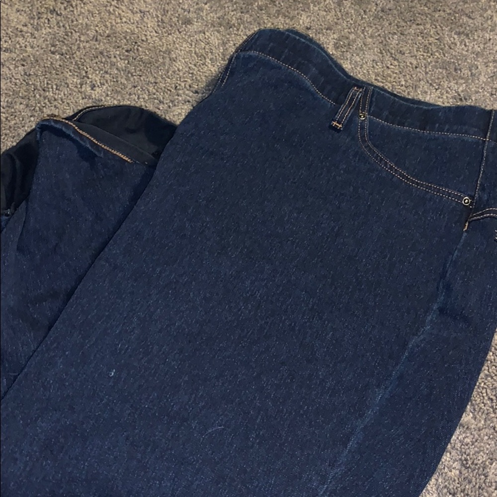 Capris - Picture 3 of 3